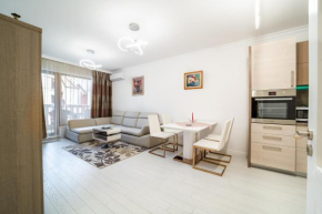 Grand Karavel Top Center Lux Apartment
